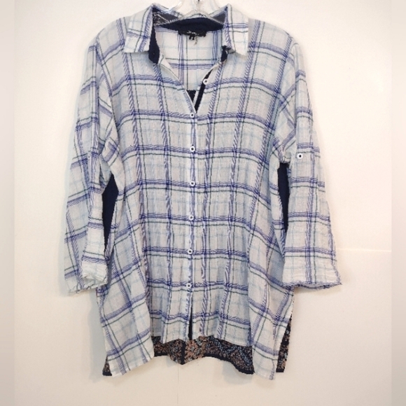 Andrée women's Plaid/embroidery top blue and white. Size (S) - Picture 3 of 12